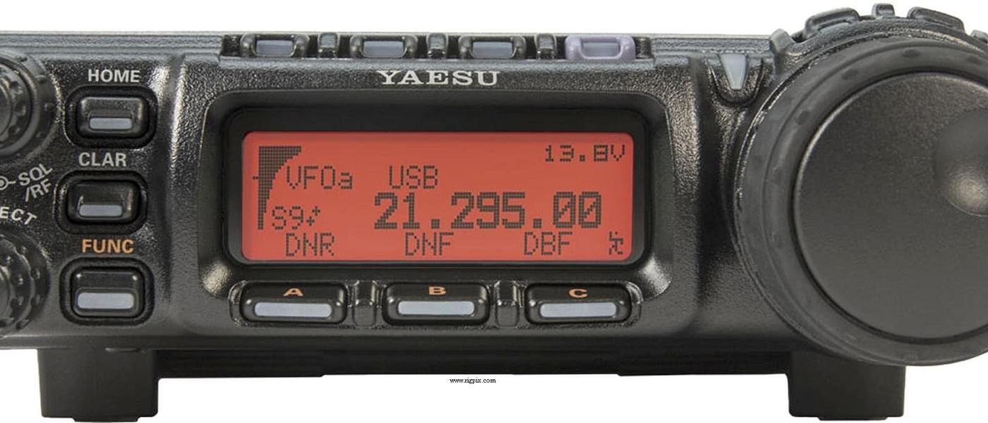 Amateur Radio Yaesu 857D